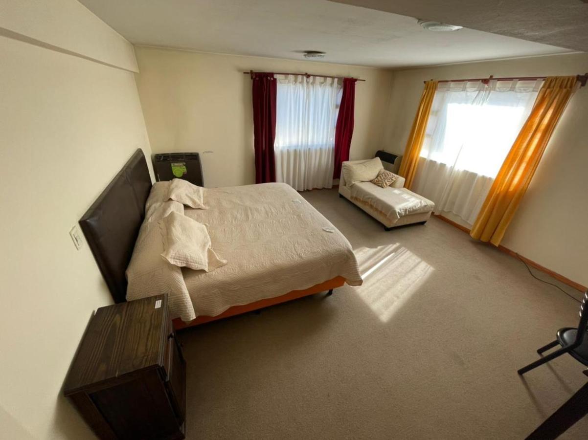 Hotel Hosteria Lago Cardiel