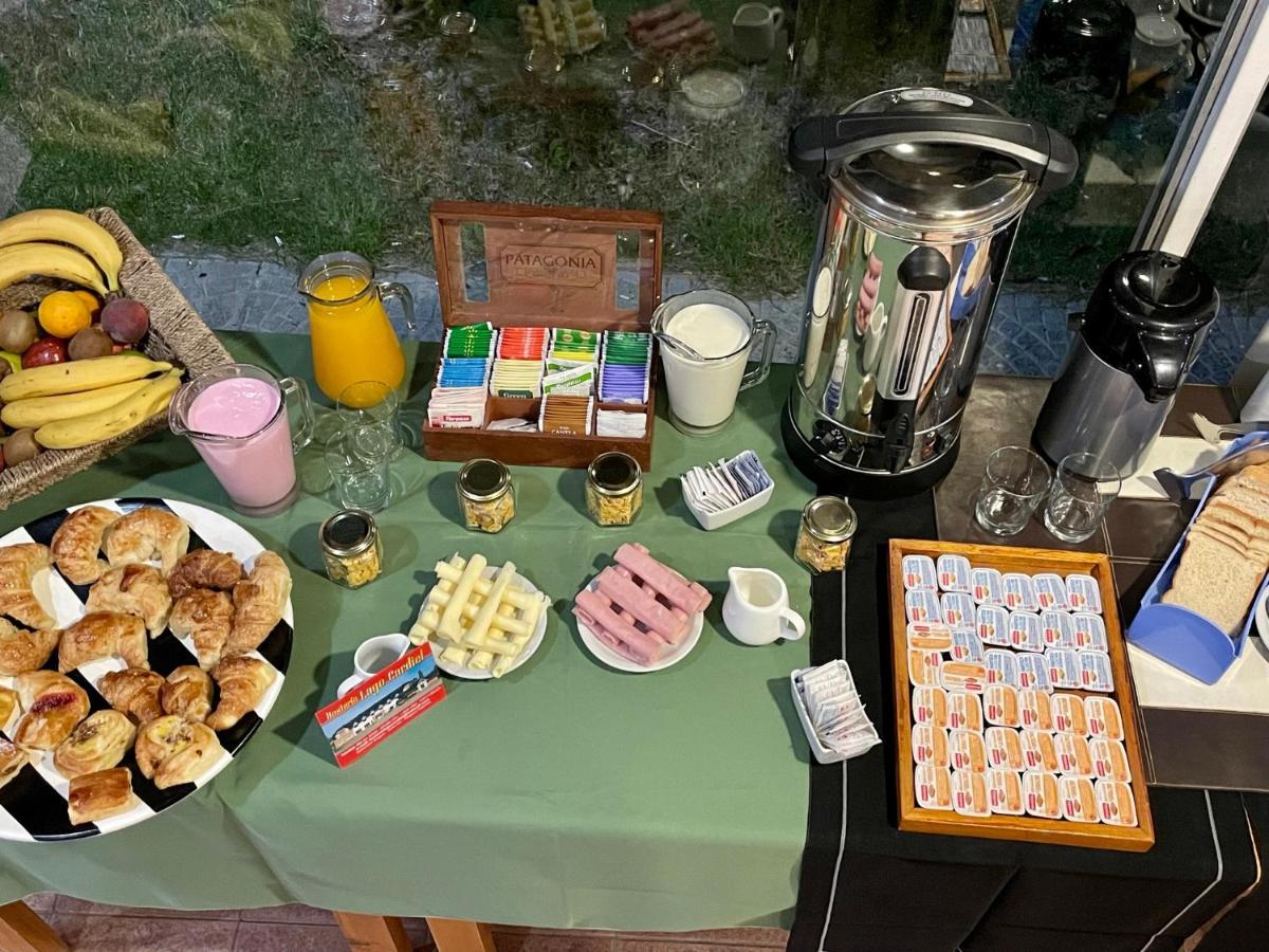 Hosteria Lago Cardiel Gobernador Gregores