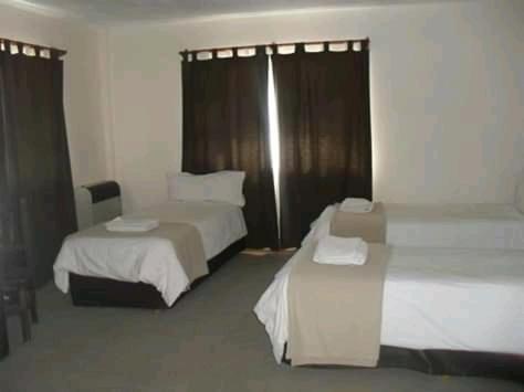 Hosteria Lago Cardiel 4* Gobernador Gregores